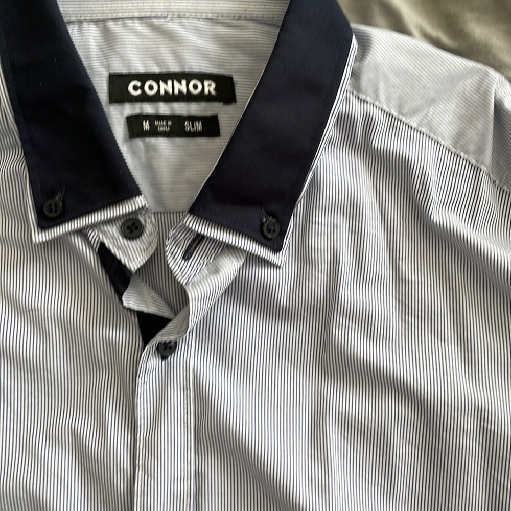 Mens casual button down shirt (slim fit)